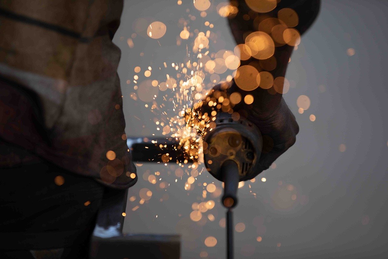 fabrication-work-6973776_1280 sugar company